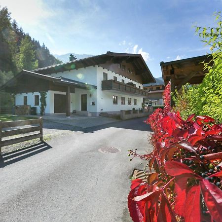 Apartment In Salzburgerland Near The Ski Area Вихофен Екстериор снимка