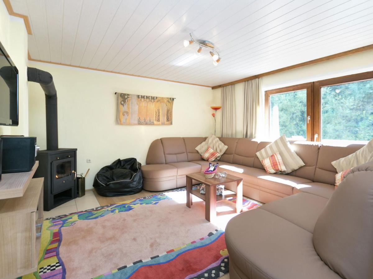 Apartment In Salzburgerland Near The Ski Area Вихофен Екстериор снимка