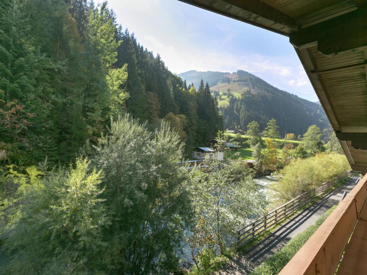 Apartment In Salzburgerland Near The Ski Area Вихофен Екстериор снимка