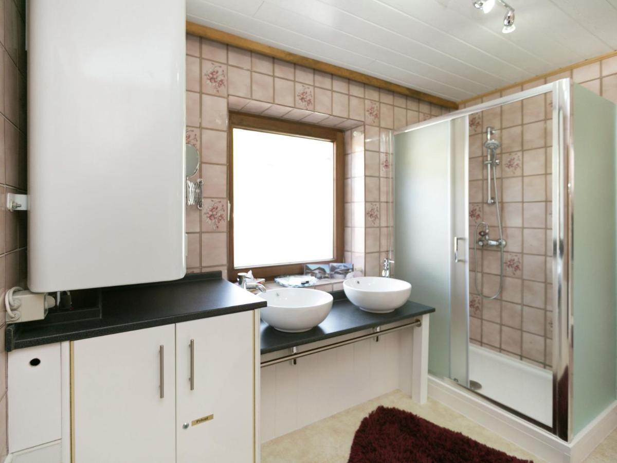 Apartment In Salzburgerland Near The Ski Area Вихофен Екстериор снимка