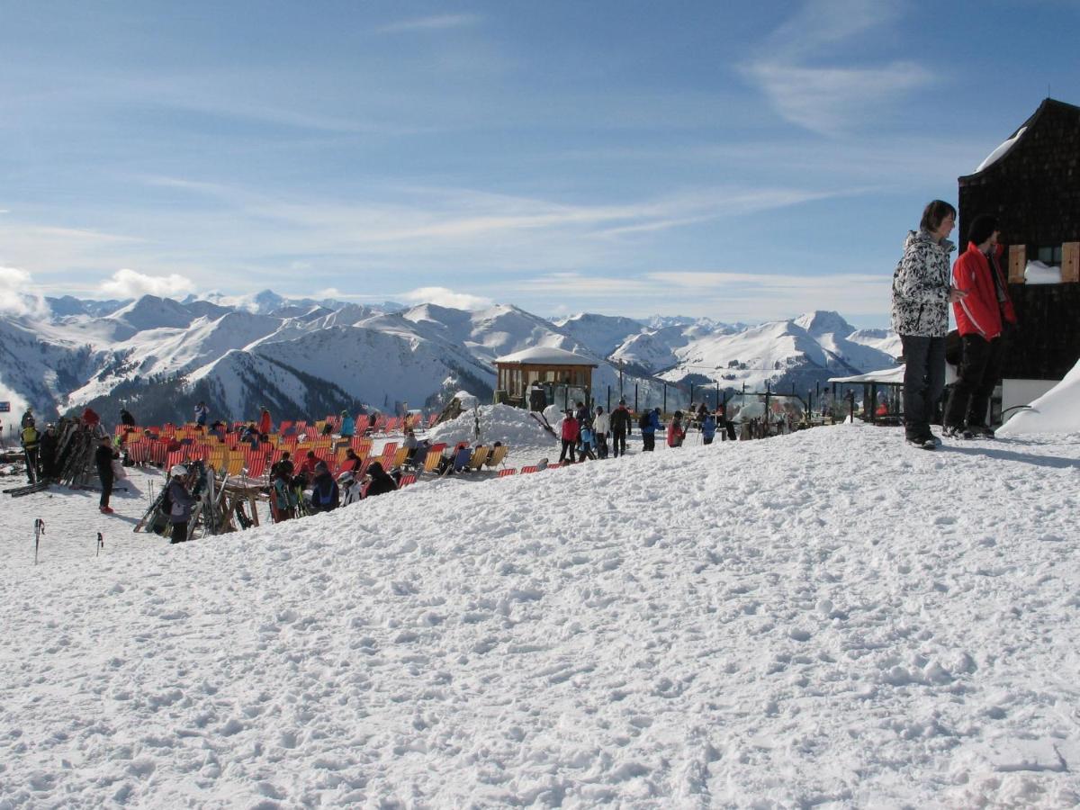 Apartment In Salzburgerland Near The Ski Area Вихофен Екстериор снимка